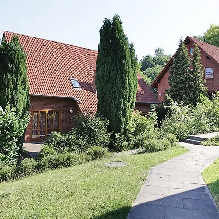 Three-bedroom Holiday In Nieheim
