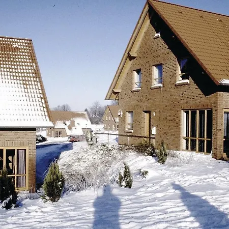 Three-bedroom Holiday In Casa vacanze *