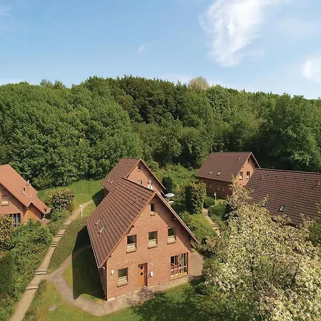 Three-bedroom Holiday In Nieheim